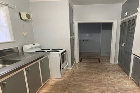 Photo of property in 96 Naenae Road, Naenae, Lower Hutt, 5011