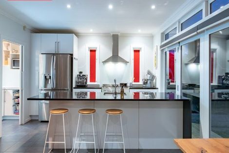 Photo of property in 30 Ross Street, Kilbirnie, Wellington, 6022