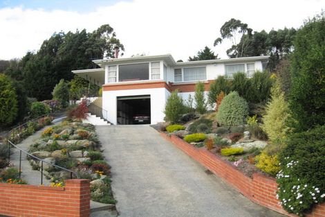 Photo of property in 98 Hocken Street, Kenmure, Dunedin, 9011