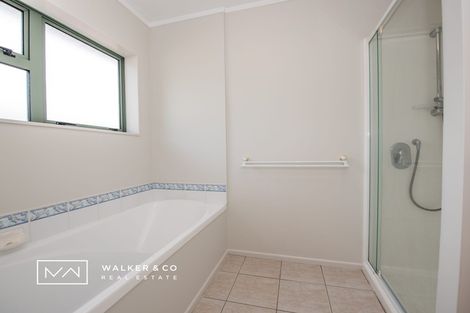 Photo of property in 15 Malcolm Gillies Grove, Totara Park, Upper Hutt, 5018