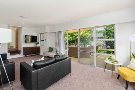 Photo of property in 26 Bay Grove, Pukehangi, Rotorua, 3015