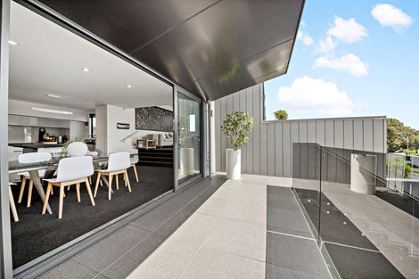 Photo of property in 1/58 The Parade, Bucklands Beach, Auckland, 2012