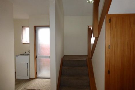 Photo of property in 3b Broadbent Street, Riccarton, Christchurch, 8041