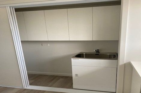 Photo of property in 1/48 Straven Road, Riccarton, Christchurch, 8011