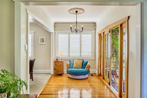 Photo of property in 5 Marina Grove, Hutt Central, Lower Hutt, 5010