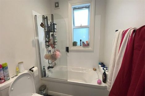 Photo of property in 181 Cambridge Street, Levin, 5510