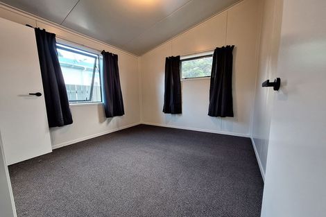 Photo of property in 6-6a Davis Grove, Wainuiomata, Lower Hutt, 5014