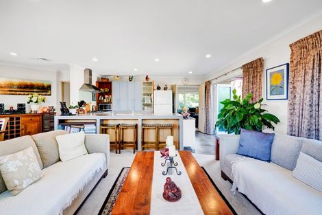 Photo of property in 2 Parkvue Drive, Bell Block, New Plymouth, 4312