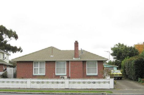 Photo of property in 24 Curletts Road, Sockburn, Christchurch, 8042