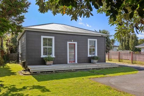 Photo of property in 195 Ngamotu Road, Spotswood, New Plymouth, 4310