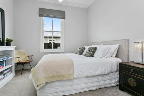 Photo of property in 56 Hall Street, Cambridge, 3434