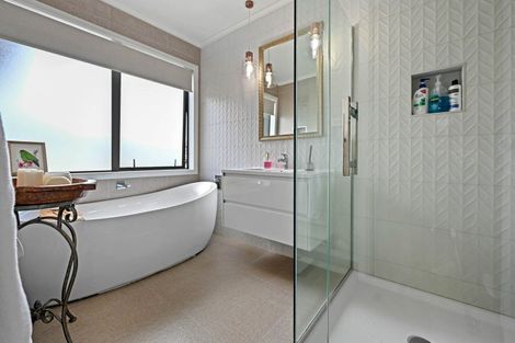 Photo of property in 5 Moemoea Place, Cambridge, 3434