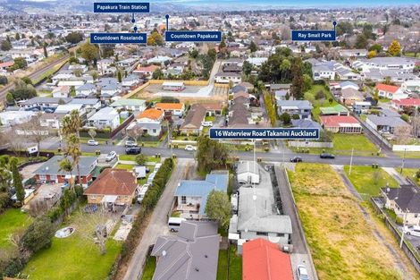 Photo of property in 16 Waterview Road West, Stanley Point, Takanini, 0624