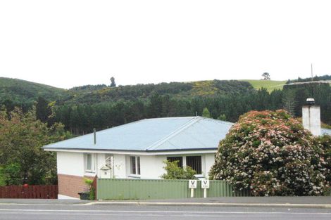 Photo of property in 8 Main Road, Fairfield, Dunedin, 9018