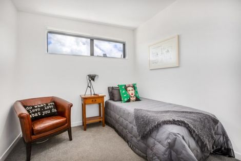 Photo of property in 11/7 Handyside Street, Tawa, Wellington, 5028
