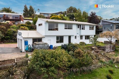 Photo of property in 28 Dalrymple Street, Pine Hill, Dunedin, 9010