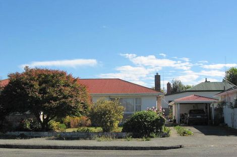 Photo of property in 22 Rhodes Street, Waimate, 7924