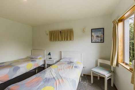 Photo of property in 12 Cobden Crescent, Bluff Hill, Napier, 4110