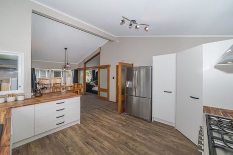 Photo of property in 6 Kapiti Place, Awapuni, Palmerston North, 4412