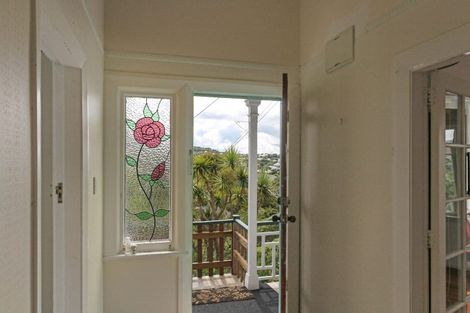 Photo of property in 33 Nottingham Street, Karori, Wellington, 6012