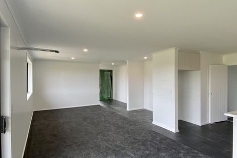 Photo of property in 19 Tahuna Minhinnick Drive, Glenbrook, Waiuku, 2681