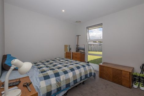 Photo of property in 9 Warbler Lane, Albert Town, Wanaka, 9305