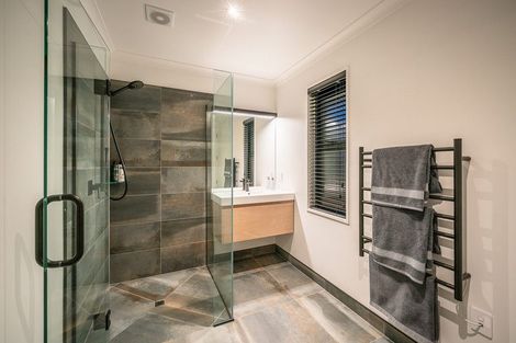 Photo of property in 17 Mistake Drive, Lake Tekapo, 7999