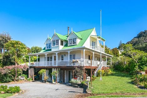 Photo of property in 202 Paku Drive, Tairua, 3508