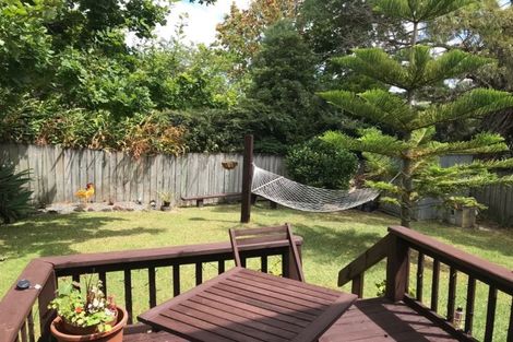 Photo of property in 1/6 Finchley Road, Torbay, Auckland, 0632