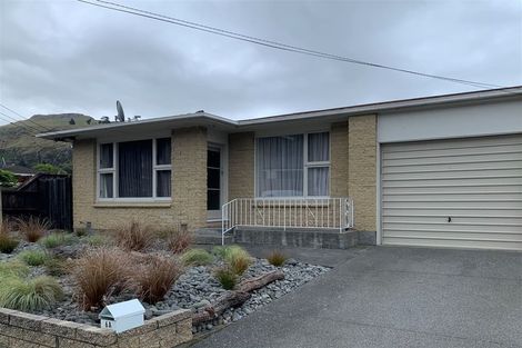 Photo of property in 2/6 Clark Street, Sumner, Christchurch, 8081