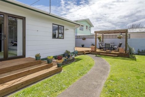 Photo of property in 56 Rimu Street, Levin, 5510