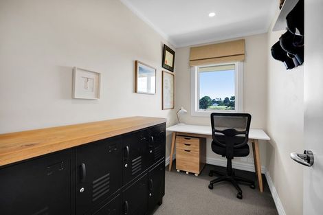 Photo of property in 167 Henwood Road, Paraite, New Plymouth, 4372