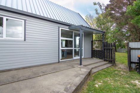 Photo of property in 53 Kaimanawa Street, Kelvin Grove, Palmerston North, 4414