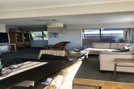 Photo of property in 1/61 Forrest Hill Road, Milford, Auckland, 0620