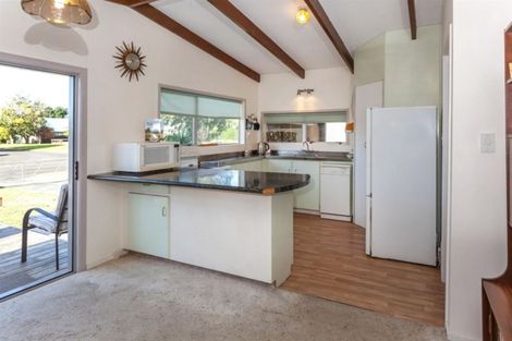 Photo of property in 215 Hauturu Street, Whangamata, 3620