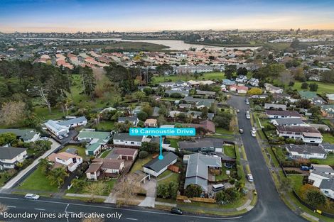 Photo of property in 19 Carnoustie Drive, Wattle Downs, Auckland, 2103