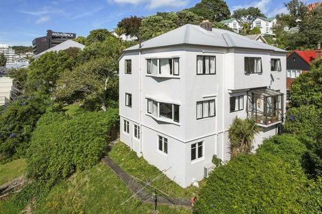 Photo of property in 325a The Terrace, Te Aro, Wellington, 6011
