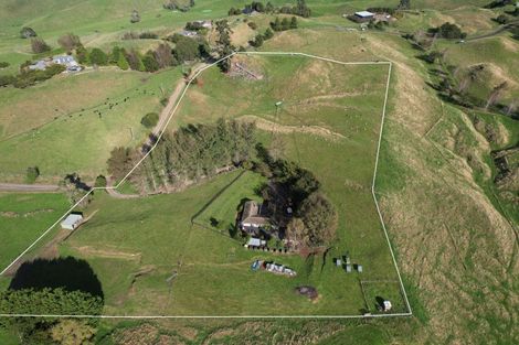 Photo of property in 61 Oak Drive, Wairakei, Taupo, 3384