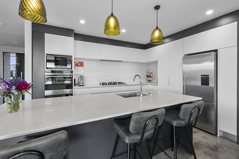 Photo of property in 10 Northpoint Way, Bell Block, New Plymouth, 4312