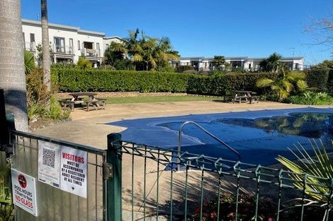 Photo of property in The Grange, 68/92 Bush Road, Albany, Auckland, 0632