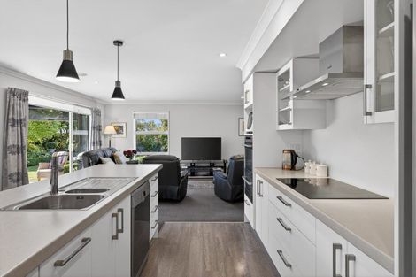 Photo of property in 12 Amy Place, Rangiora, 7400