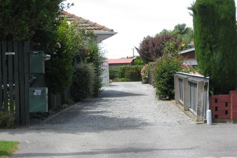 Photo of property in 2/24 Pembroke Street, Avondale, Christchurch, 8061