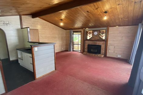 Photo of property in 23 Ambury Place, Merrilands, New Plymouth, 4312