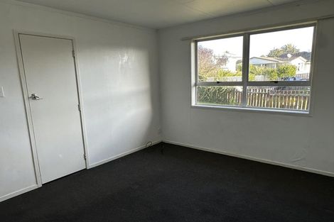 Photo of property in 2/80 Hinekura Avenue, Taupo, 3330