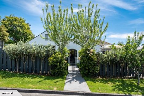 Photo of property in 18a Simla Avenue, Havelock North, 4130