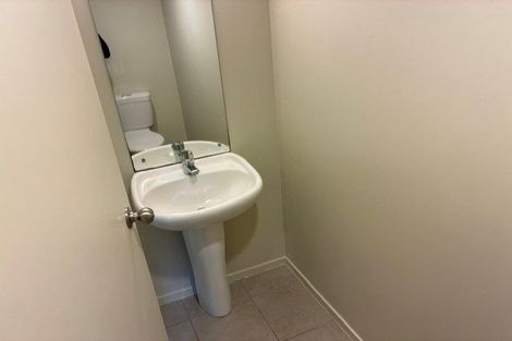 Photo of property in 35 Spalding Rise, Golflands, Auckland, 2013