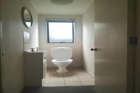 Photo of property in 24 Travers Place, Northpark, Auckland, 2013