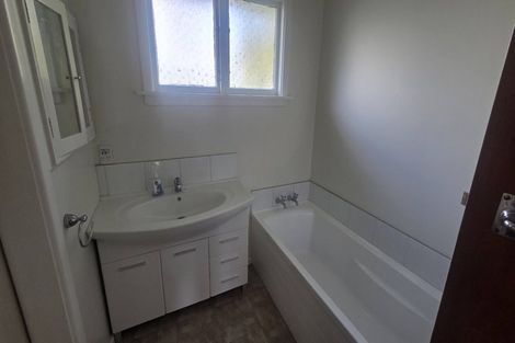 Photo of property in 35 Silvester Street, Woolston, Christchurch, 8023