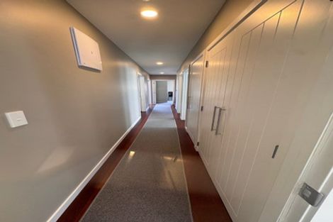 Photo of property in 29 Beach Road, Waikawa, Picton, 7220