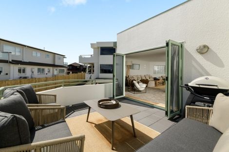 Photo of property in 26b Victoria Road, Mount Maunganui, 3116